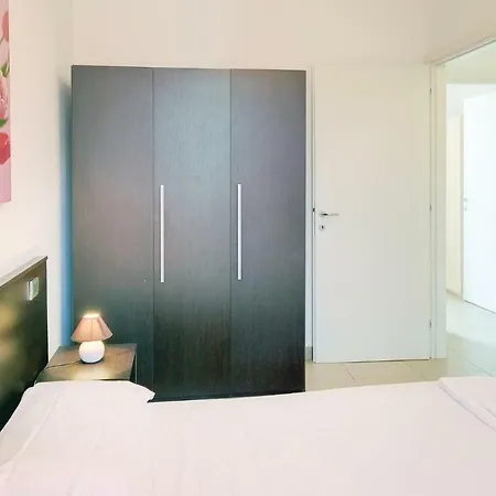 Holiday Albarella Ro 3 *