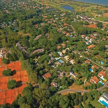 Сasa de vacaciones Holiday Albarella Ro 3 *
